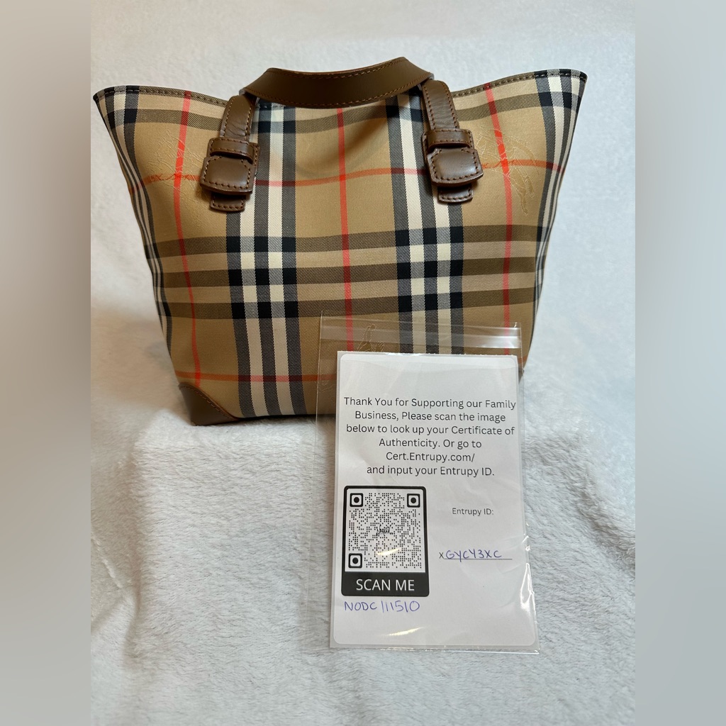 Burberrys Vintage Nova Check Small Tote